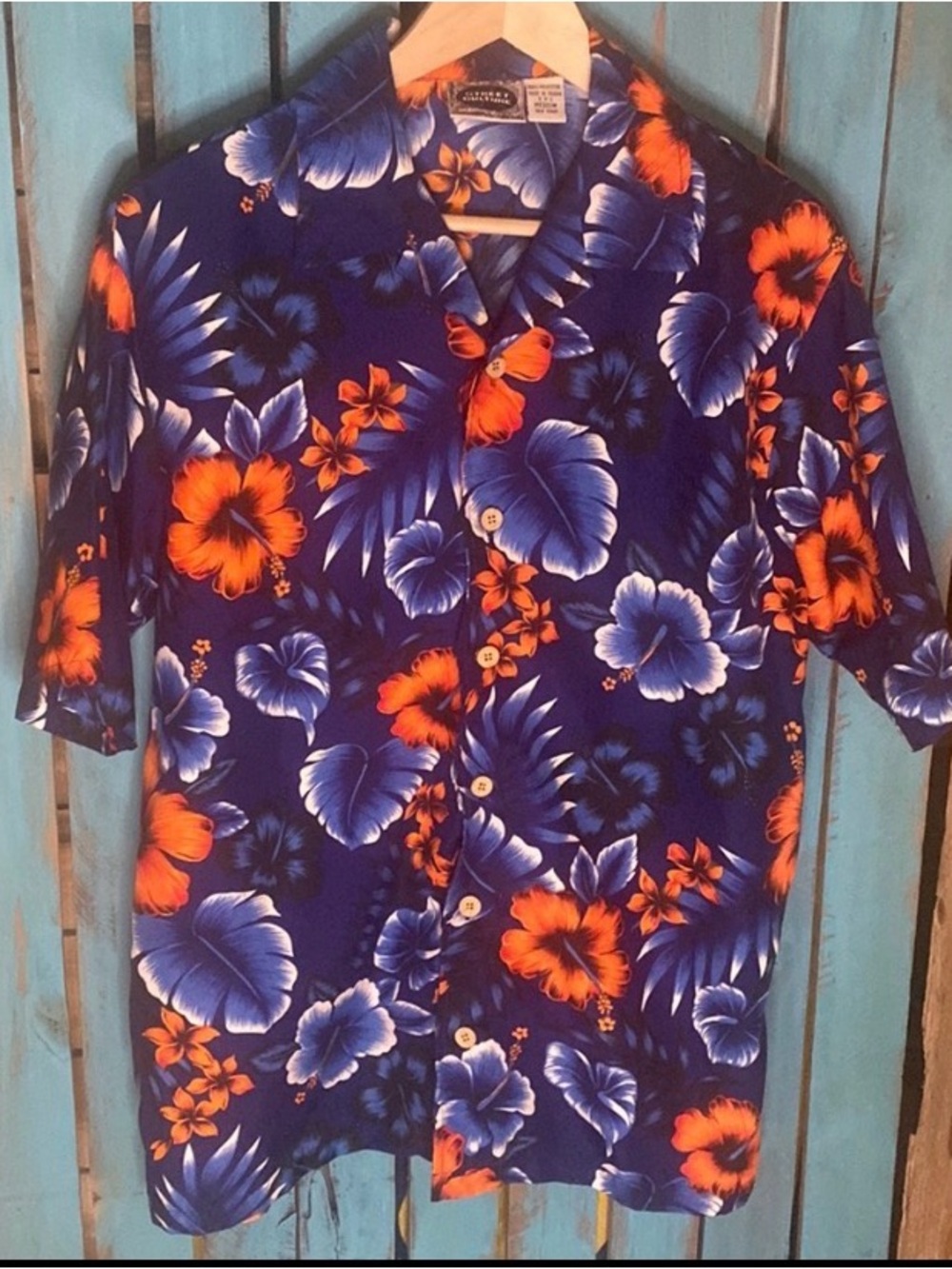 Vintage Street Culture polyester Hawaiian shirt size medium  made in Taiwan